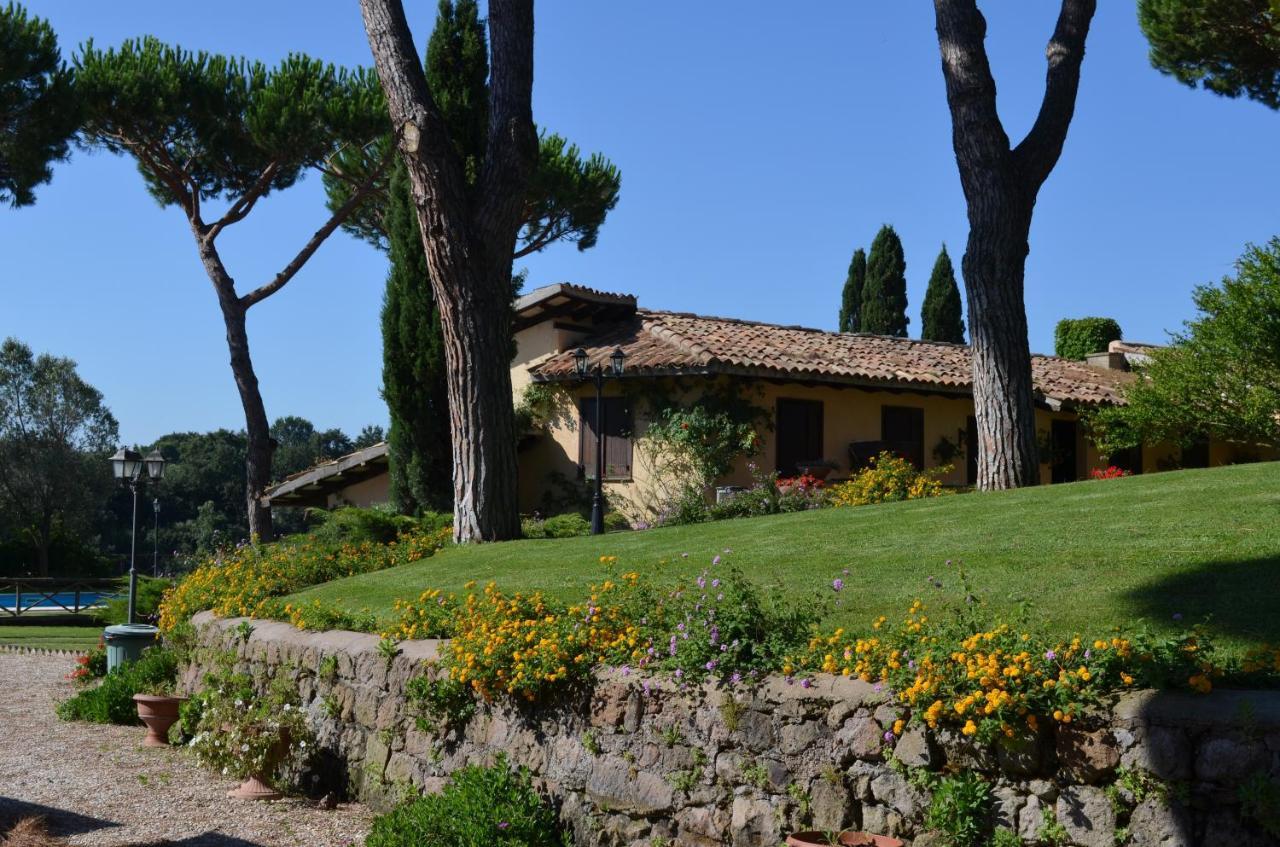 Parco Delle Nazioni - Relax Grand Bed & Breakfast 3*