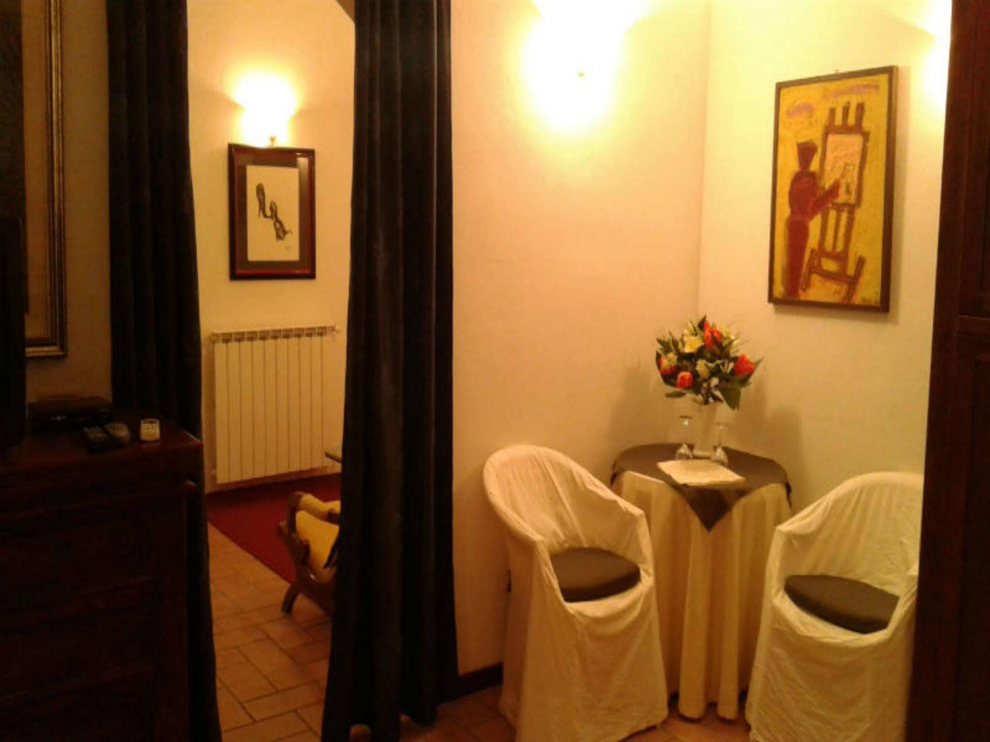 Parco Delle Nazioni - Relax Grand Bed & Breakfast 3*