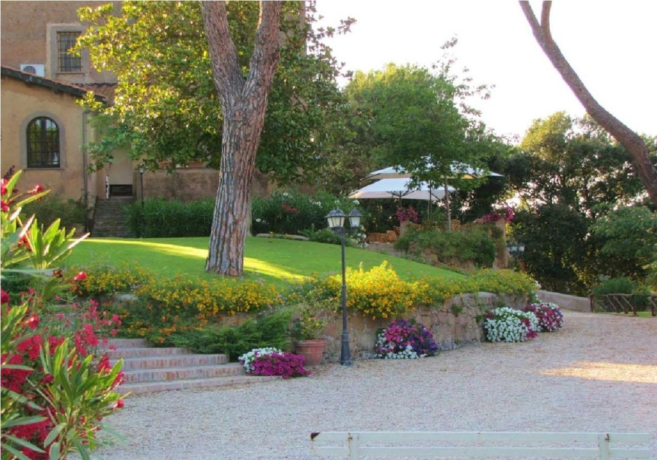 Parco Delle Nazioni - Relax Grand Bed & Breakfast 3*