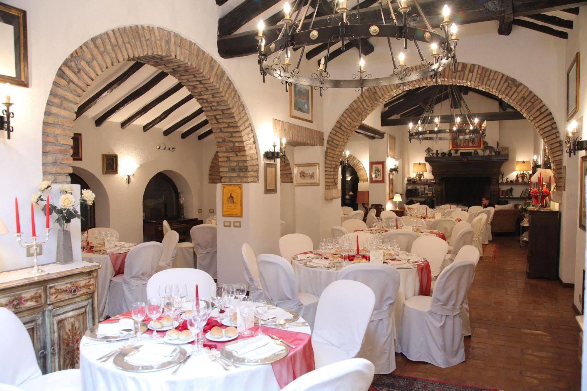 Bed & Breakfast Parco Delle Nazioni - Relax Grand Castel di Decima